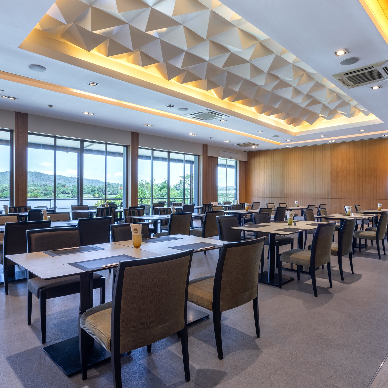 Facilities for waterside1